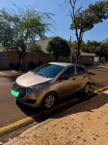 Hyundai HB20 Unique 1.0 Flex 12V Mec. 2019