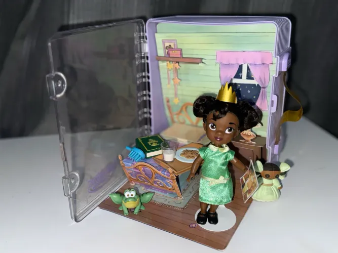 Maletinha da Boneca Mini Animators Tiana (A Princesa e o Sapo) original Disney Store