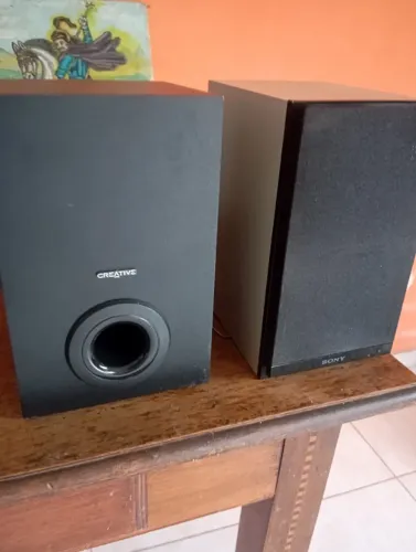 3 Caixas de Som Sony com Subwoofer