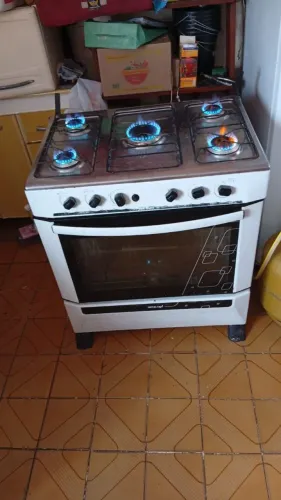 Fogão cinco bocas