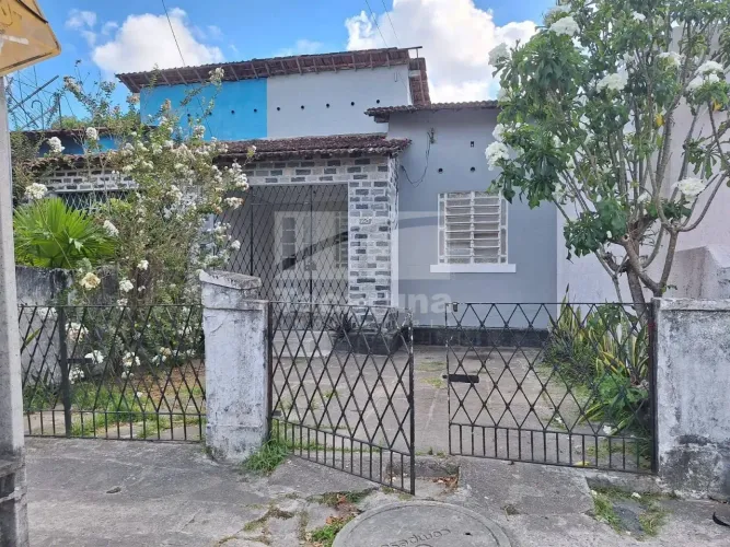 Casa para Locação 3 Quartos, 1 Vaga, 90M², Cordeiro, Recife - PE