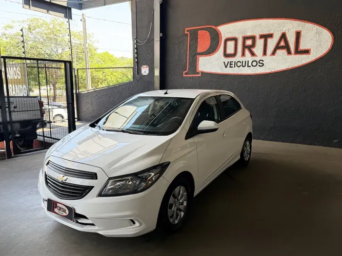 Chevrolet Onix JOY Hatch 1.0 8V Flex Mec. 4P 2019