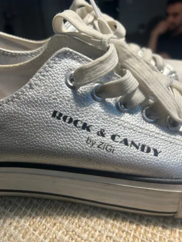 tênis estilo all star na cor prata - rocky & candy by zigi