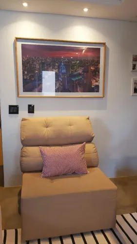 Poltrona Chaise linda para Sala, Dormitório, Escritório ou Leitura