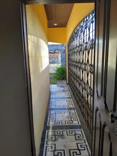 Aluga-se Casa em Castanhal / Estrela