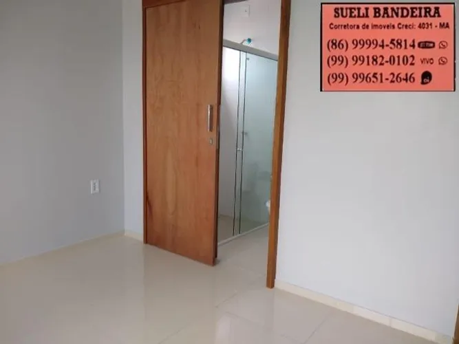 Casa em condomínio fechado à Venda