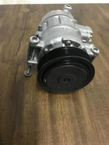 Compressor do Ar Condicionado do Novo Fusca 2014