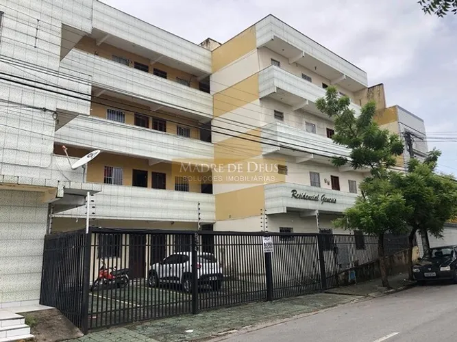 Prédio Comercial no Joquei Clube