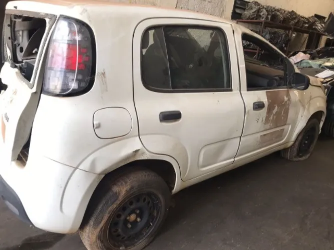 Sucata para venda de peças Fiat/ Uno Drive 1.0 2017/2018