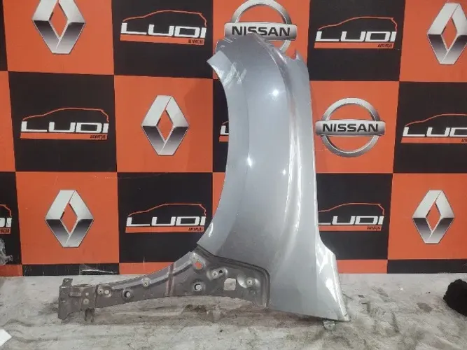 Paralama Esquerdo Renault Duster 2021 2022 Prata