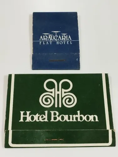 Kit de Costura Agulheiro Promocional Hotel Bourbon Araucária - Item de Coleção