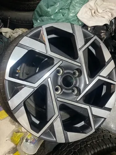 Roda HB20 aro 16 original não é réplica valor unitário 