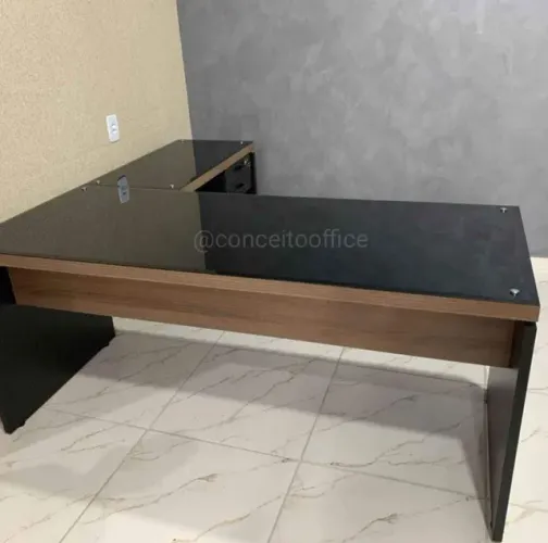 Mesa escritório em L 150x160