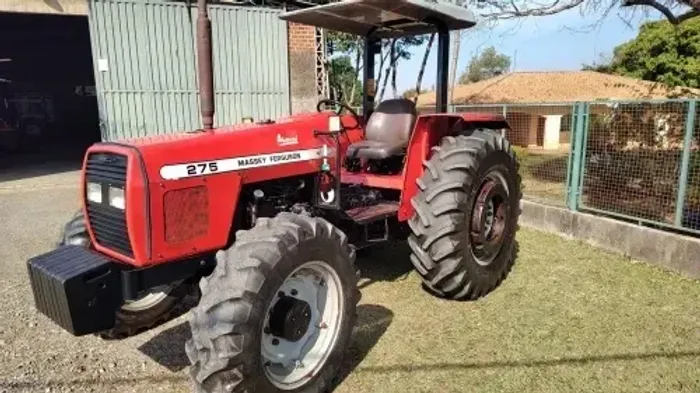 Trator Massey Ferguson