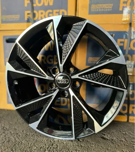 Rodas Audi Rs7 aro 18 tala 8 furacão 5x112