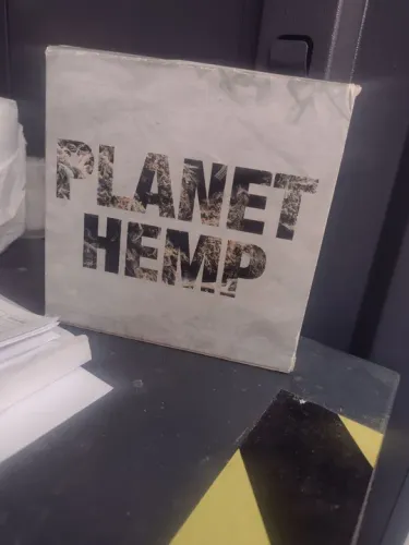 Box Planet Hemp - 05 cds 