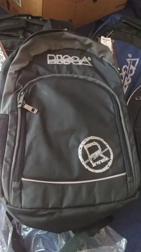 Mochila? Marca  RISCA nova e original Volta às aulas