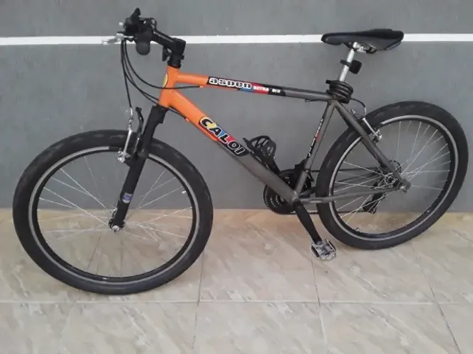 Bicicleta Caloi Aspen aro 26