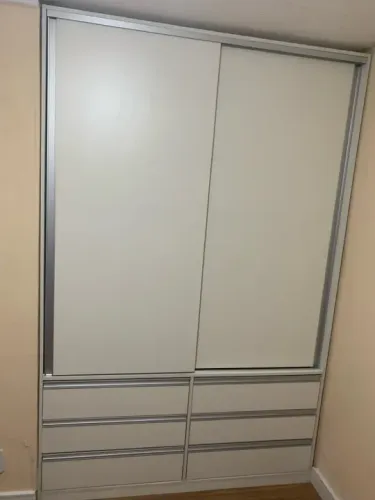 Guarda roupa 