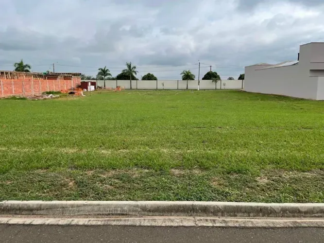 Terreno em Condomínio à venda, Residencial Vivamus - Saltinho/SP