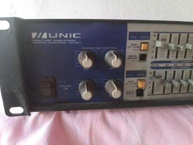 Equalizador Unic GE 2031