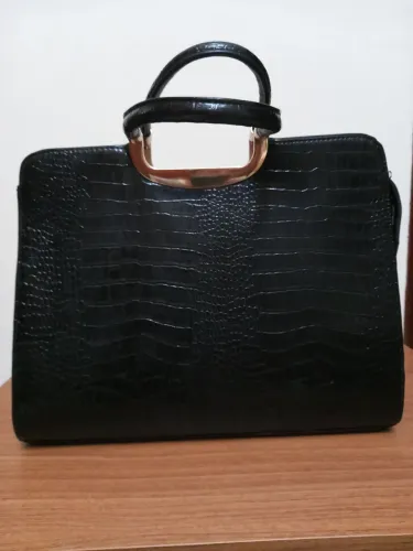 Bolsa pasta croco preta