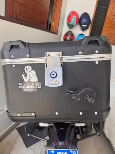 Baú Scam 43L + Base Scam