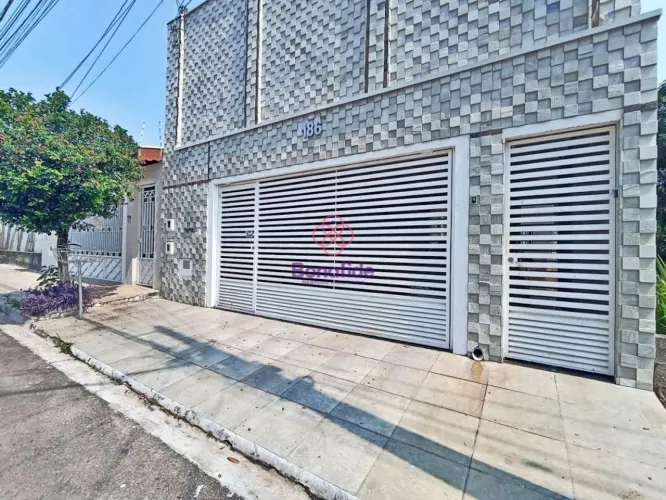 Casa com piscina para VENDA localizada no bairro JARDIM MARAMBAIA, em Jundiaí/SP.
