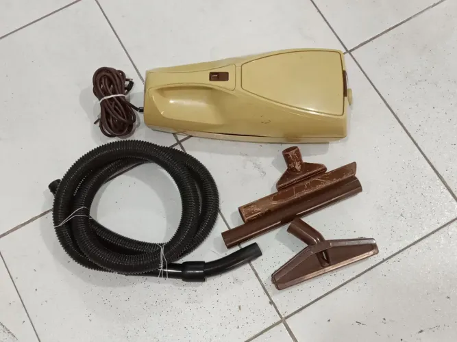 Aspirador de Por Antigo 550W