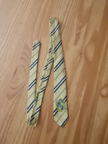 Gravata Hufflepuff Harry Potter