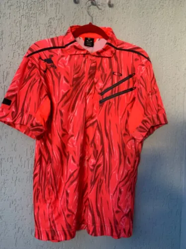 POLO SKULL OAKLEY TAMANHO XL