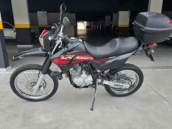 LANDER 250 MUITO C9NSERVADA