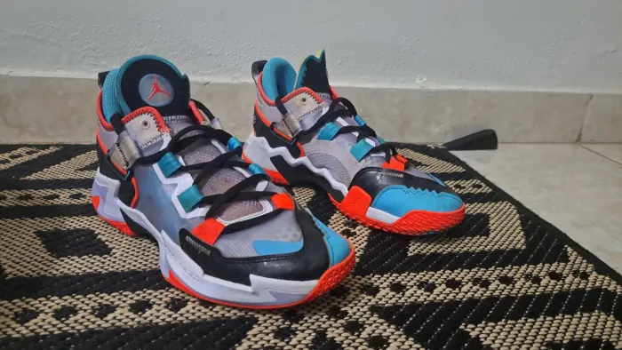 Tenis de basquete jordan why not 0.5 original 