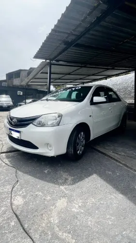 Toyota Etios XS Sedan 1.5 Flex 16V 4P Mec. 2016