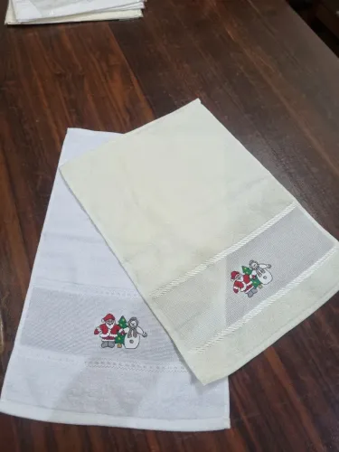 Kit 2 Toalhas Bordadas para Lavabo - Natal