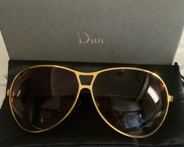 Óculos de Sol aviador joaninha original- Dior (coleção especial da dior)