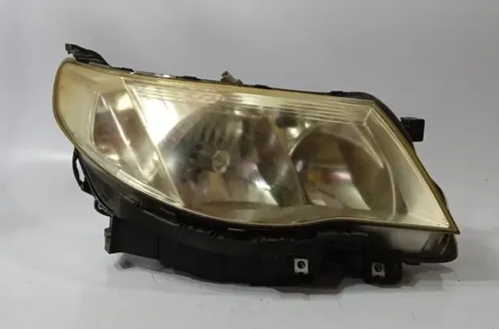 Farol Direito Subaru Forester 2009 2010 2011 2012 Direito/passageiro