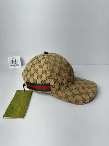 Boné Gucci GG Canvas