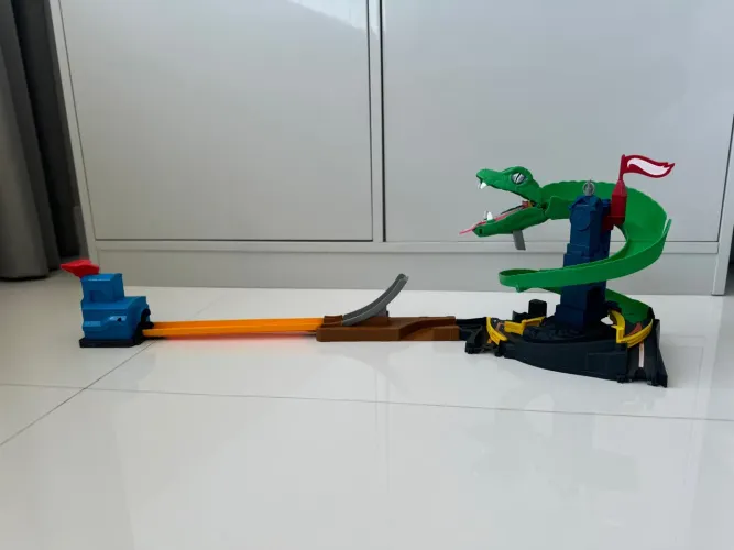 Pista Hot Wheels - Ataque da Cobra