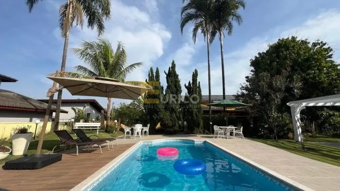 Casa em condomínio à venda no Condomínio Residencial Jardim Primavera em Louveira/SP