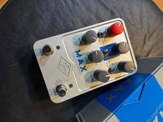 Pedal UAD Compressor Preamp Dual - Max