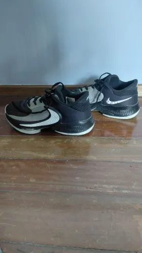 Tenis nike zoom freak 4