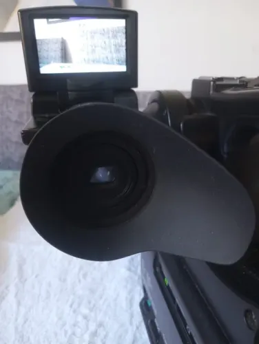 Vendo Filmadora Sony Hxr-mc2000 Full perfeito estado