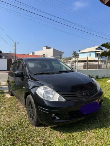 Nissan Tiida SL 1.8/1.8 Flex 16V Mec. 2013