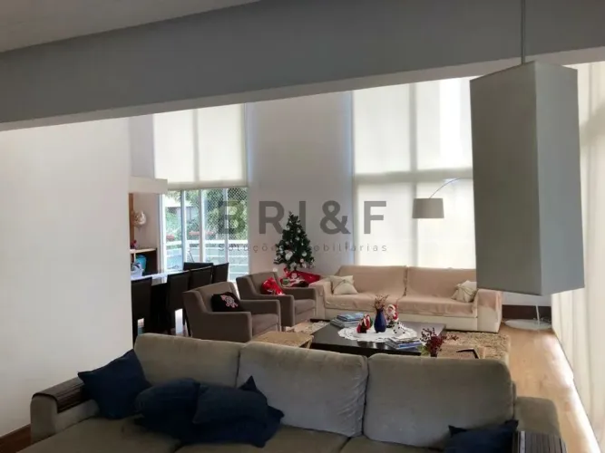 APARTAMENTO À VENDA EM MOEMA INDIOS 300 M², 4 DORMITÓRIOS, VARANDA GOURMET E 5 VAGAS