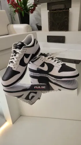 Nike Dunk Low Retro Reverse Panda - Tamanho 42BR