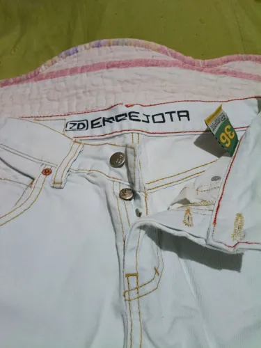 Calça masculina tamanho 36
