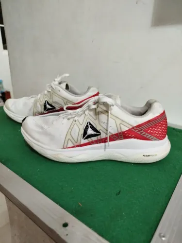Tênis Reebok Floatride - Conforto e Performance!