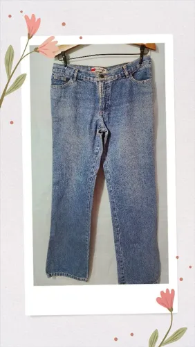 Calça jeans feminina tamanho 44 meia boca de sino 