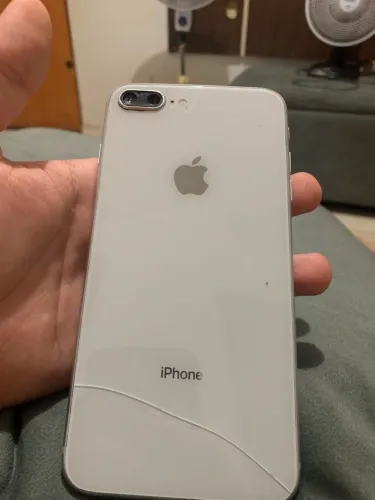 Vendo iPhone 8 Plus ou troco em peças de pc ddr4